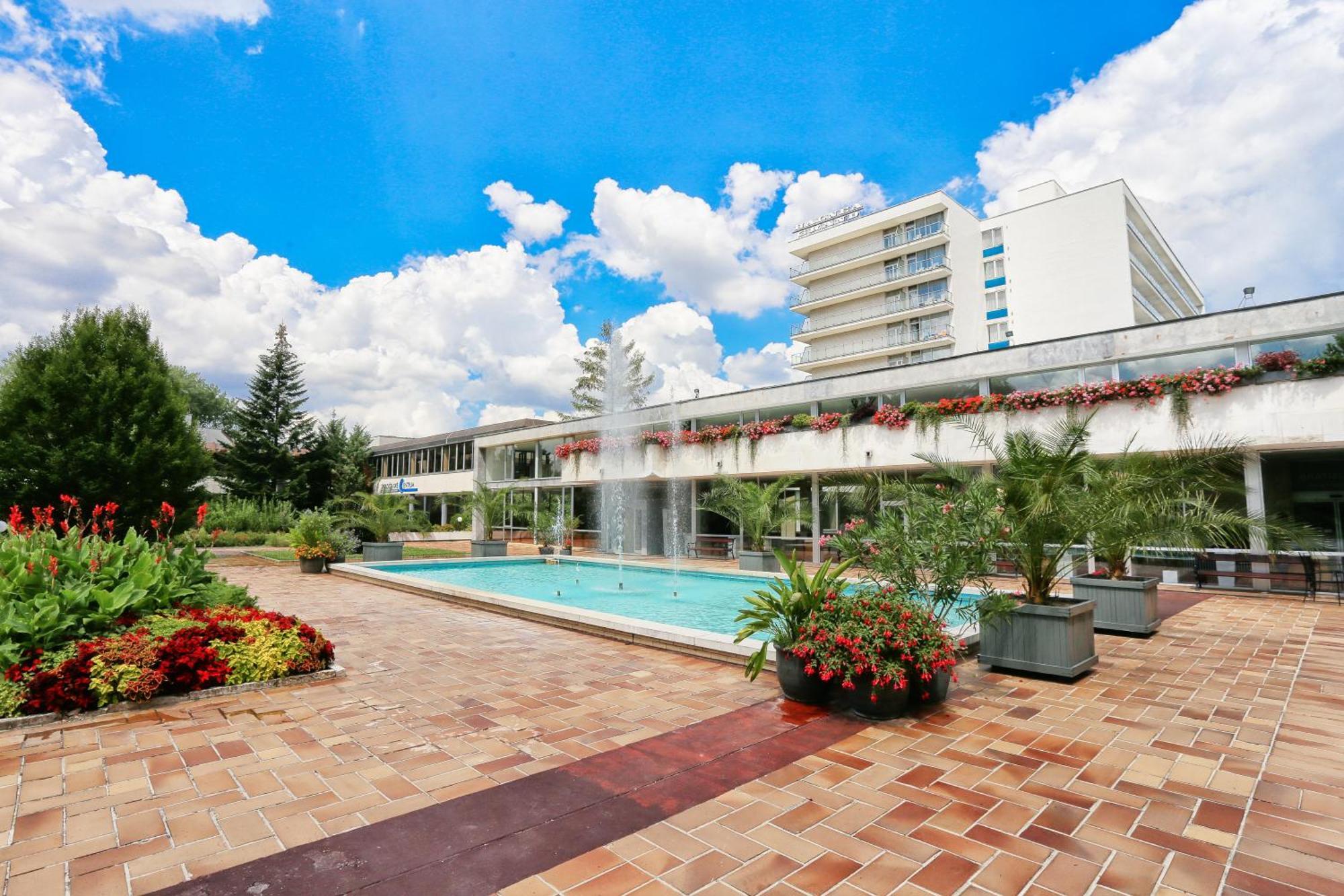 Ensana Splendid Hotel Piest'any Exterior photo